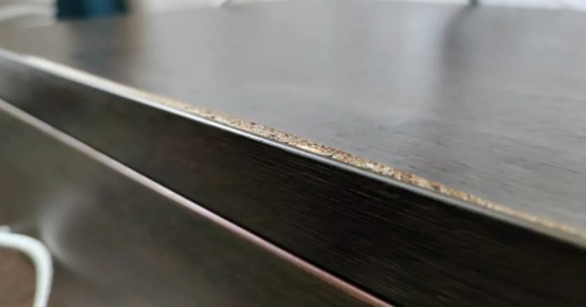 кухонная столешница вздулась