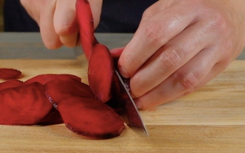 как приготовить свекольные чипсы