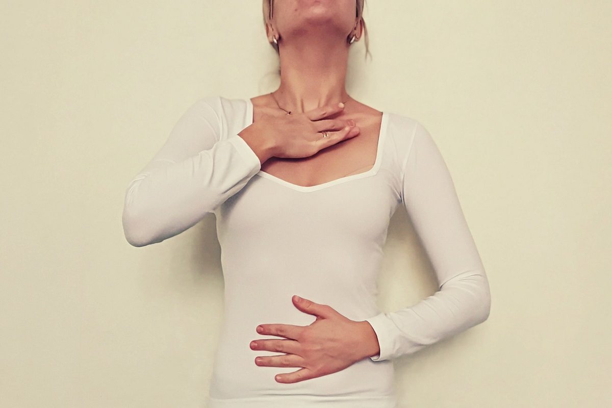 смена положения рук