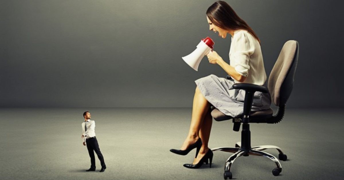 командовать мужчиной