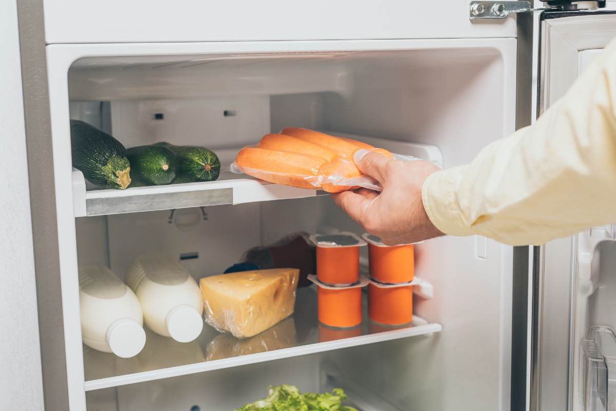 продукты в холодильнике