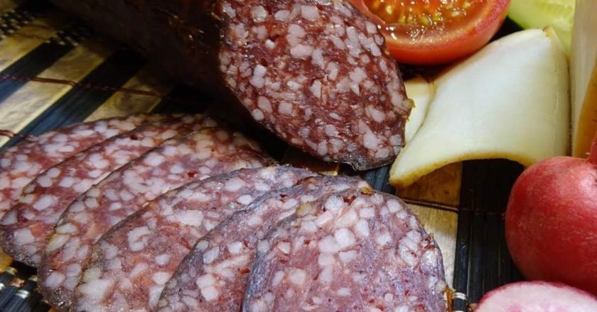 сырокопченая колбаса