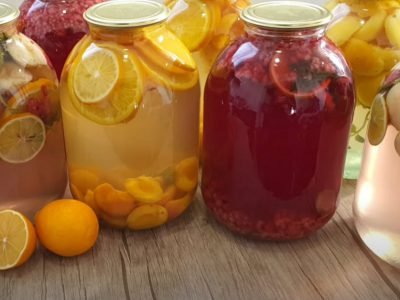 Как приготовить вкусные компоты на зиму