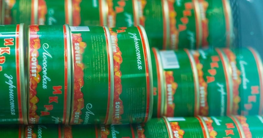 красная икра в магазине