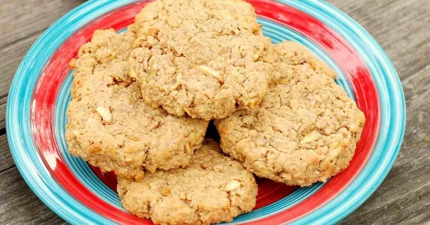 овсяное печенье с яблоками и изюмом