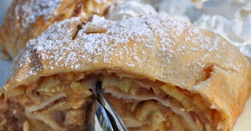яблочный штрудель фото
