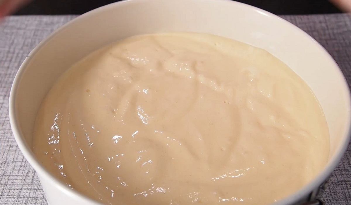 тесто в форме