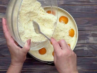 Абрикосовый насыпной пирог