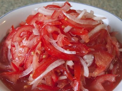 Салат «Ачик-чучук» к узбекскому плову