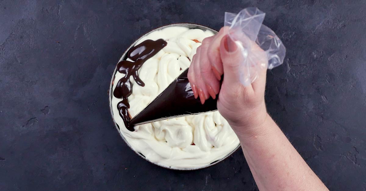 десерт с кремом