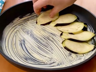 Баклажаны на сковороде