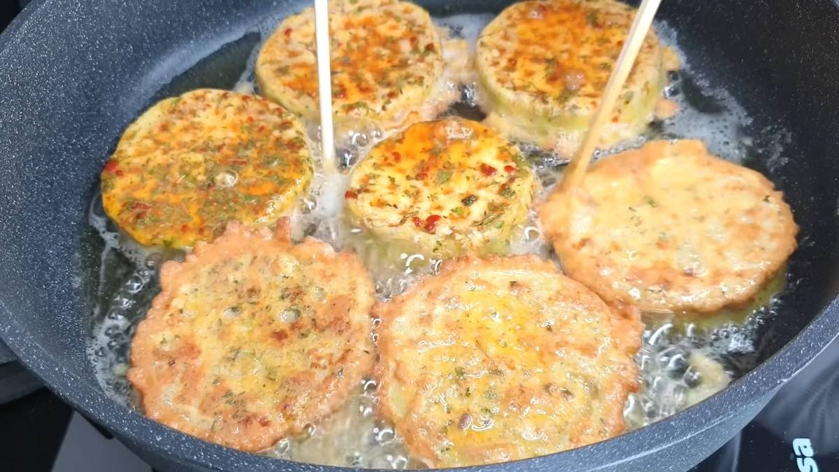 баклажаны на сковороде