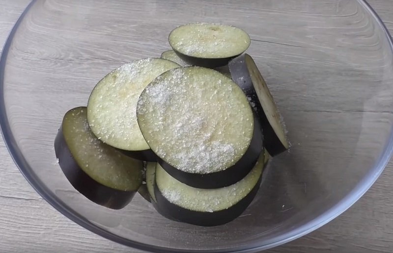 приготовление баклажанов в духовке