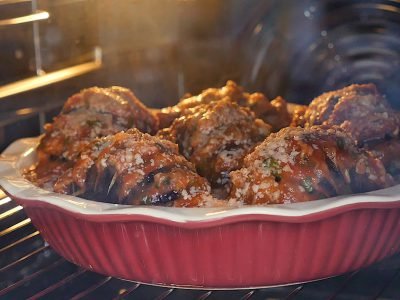 Баклажаны с фаршем в картофельном пюре