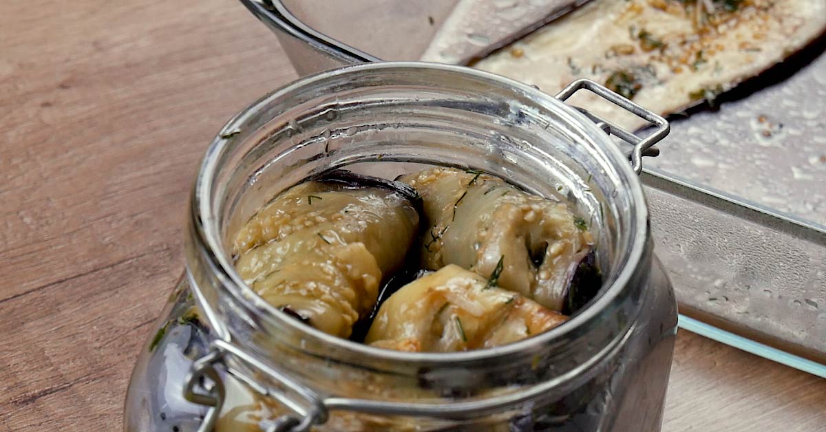 рулетики из баклажанов
