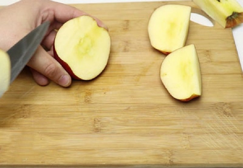 разрезание яблок