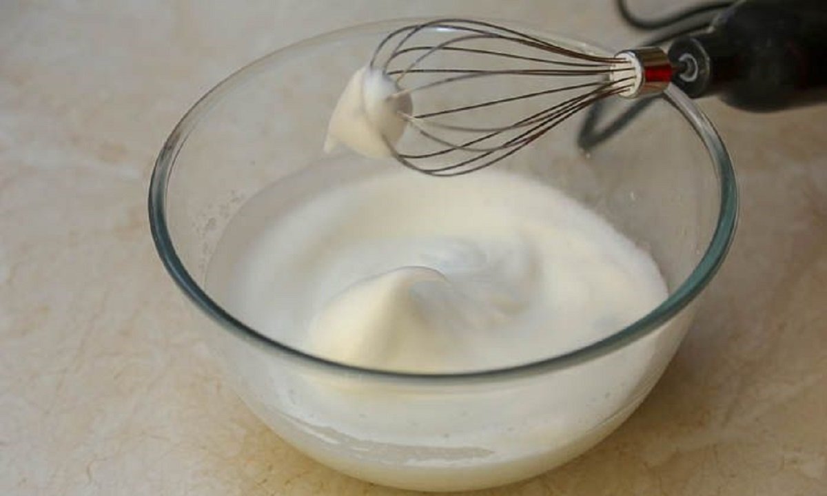 взбитые яичные белки