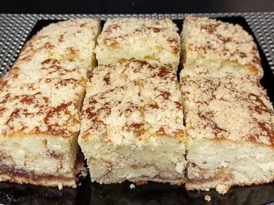 Бездрожжевой пирог с вареньем и штрейзелем в духовке