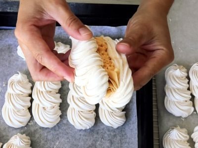 Безе с масляным кремом