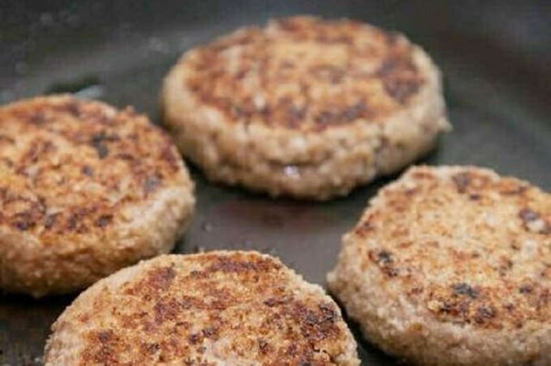 обжаренные бифштексы