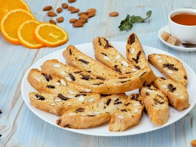 Бискотти с миндалем и шоколадом