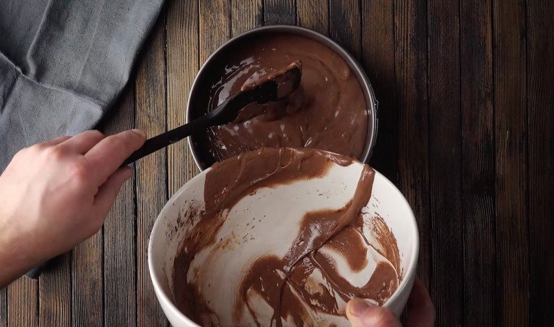 тесто для бисквита в форме