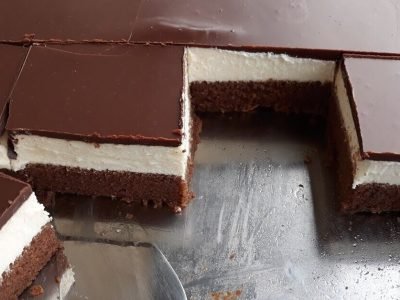 Бисквитный торт с суфле