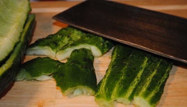 отбить огурцы