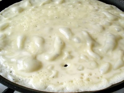 Как приготовить блинчики с манкой