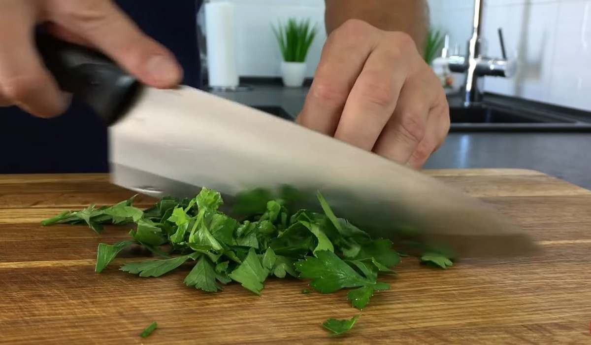 нарезка петрушки