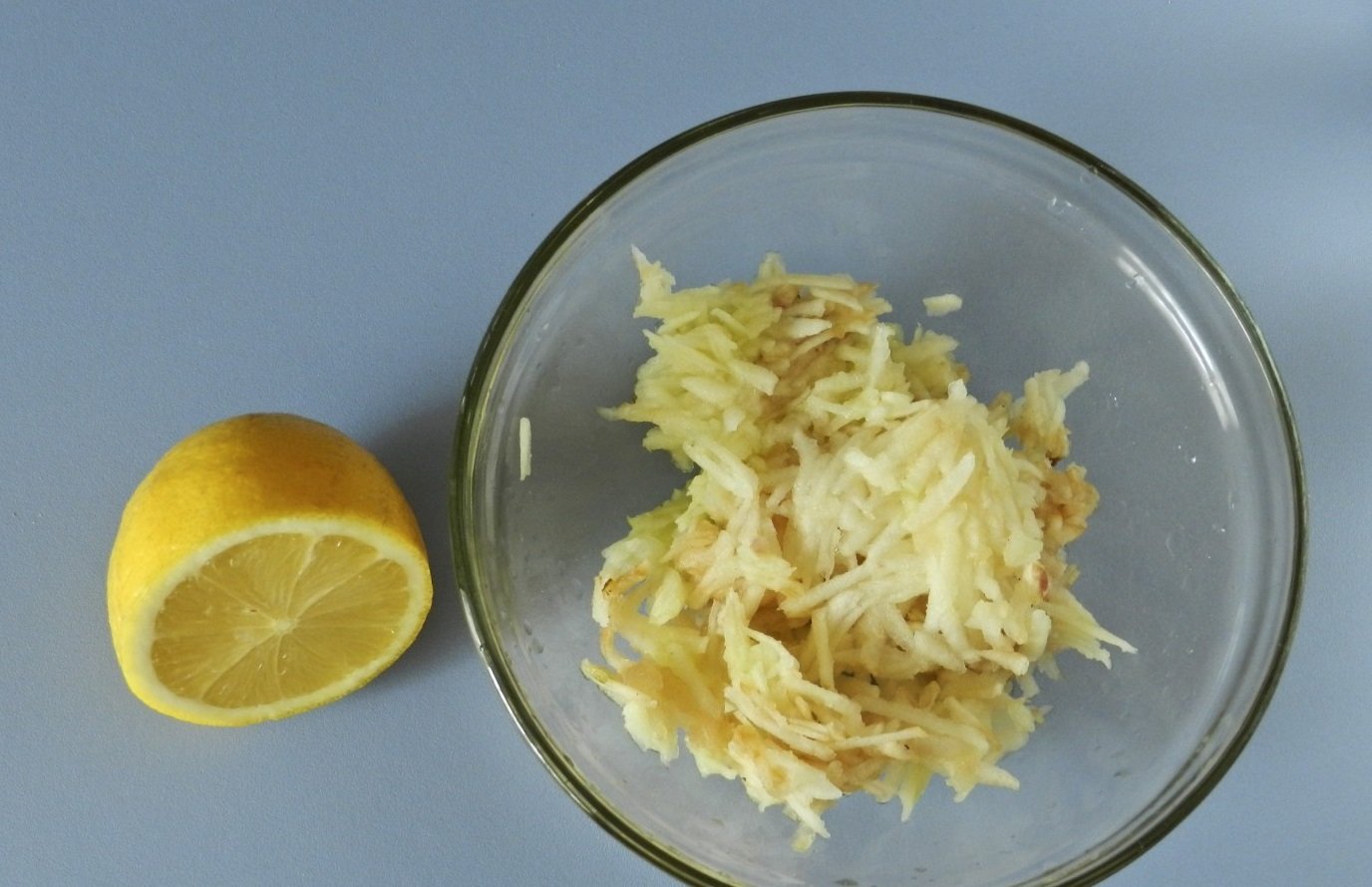 болгарский яблочный пирог