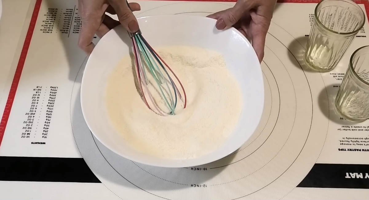 мучная смесь