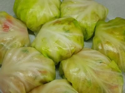 «Бомбочки» из капусты с курицей