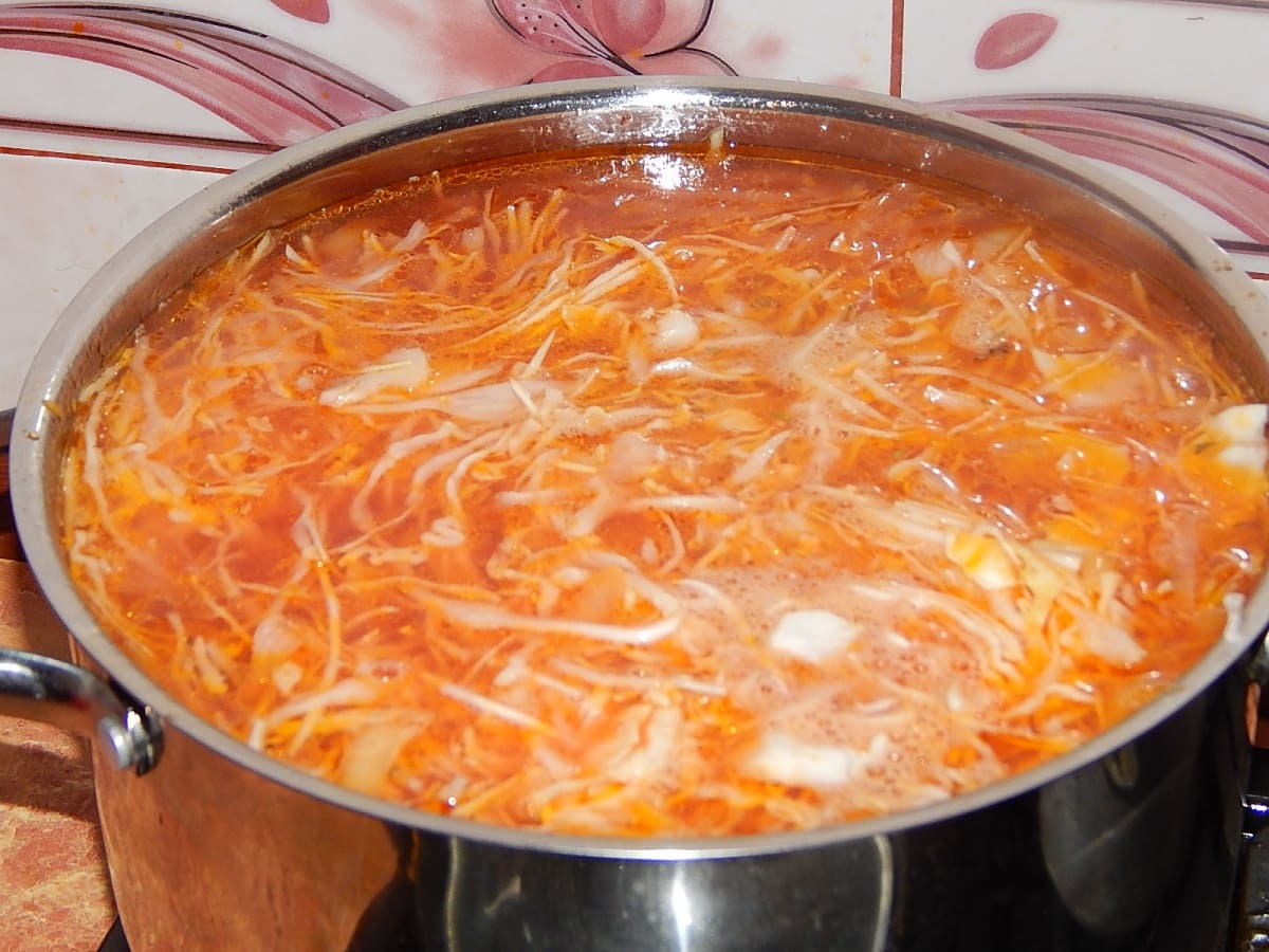 вкусный борщ
