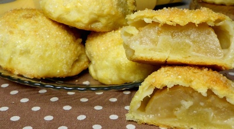 яблочные пирожки в разрезе