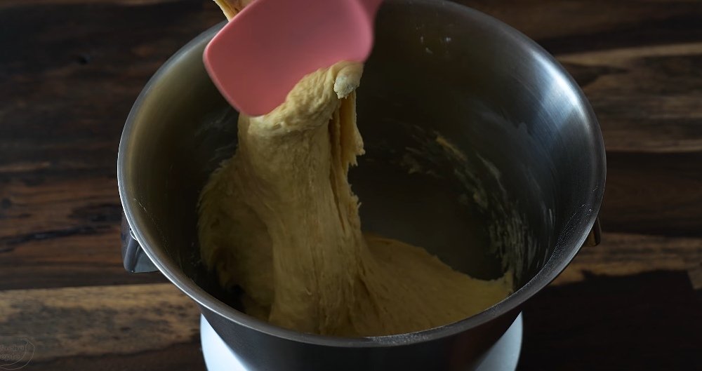 булочки-розочки с джемом