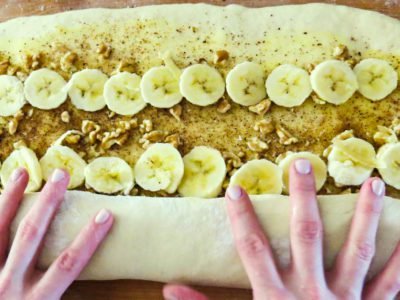 Булочки с корицей и бананами