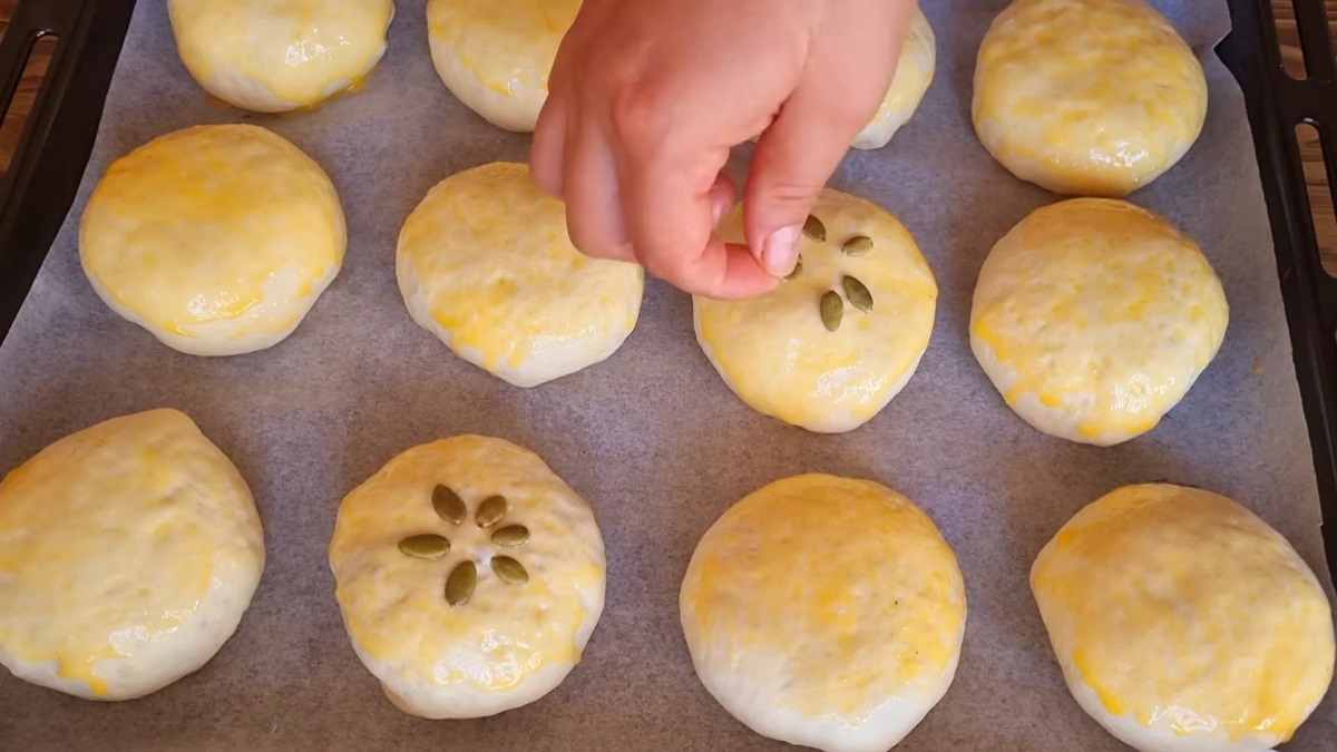 булочки на противне