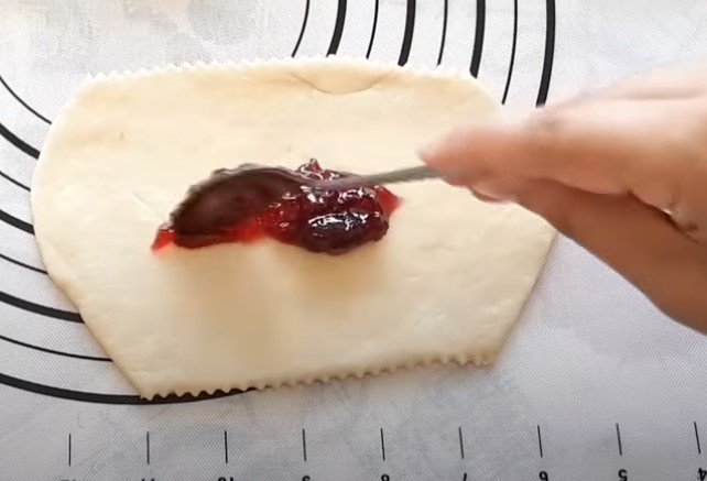 булочки в микроволновке без молока