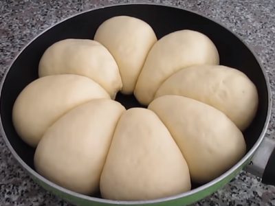 Булочки в сковороде