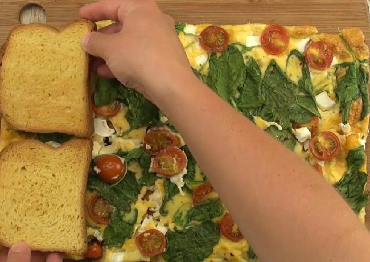 хлеб с омлетом