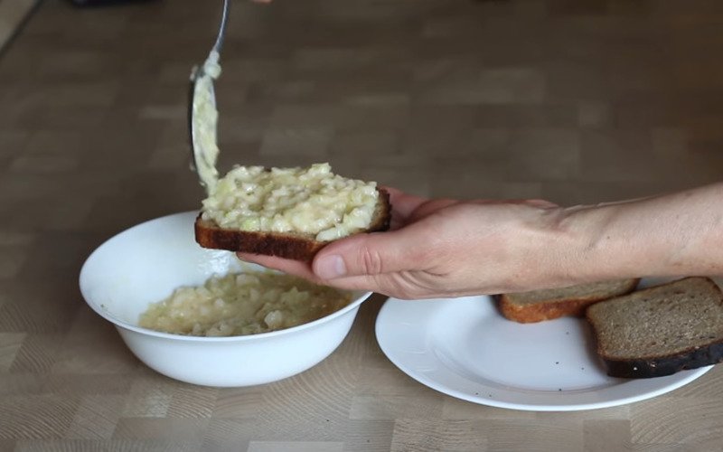 горячиебутерброды с луком