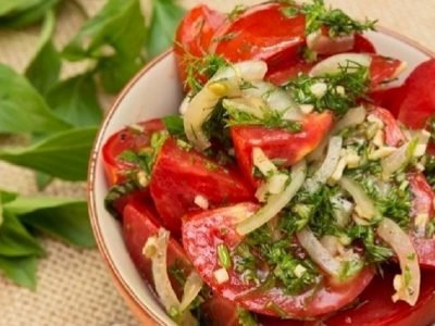 Быстрые маринованные помидоры