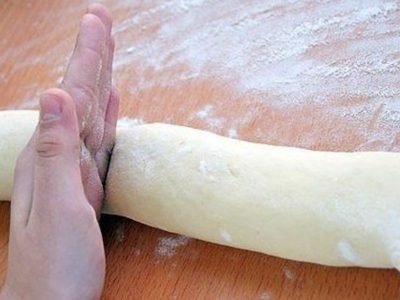 Быстрые пирожки на дрожжах