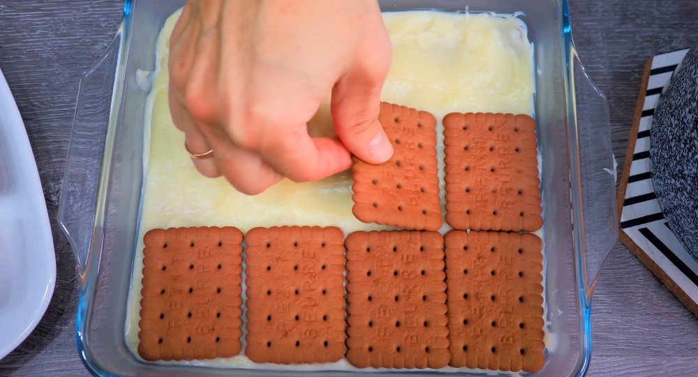 быстрый торт из печенья