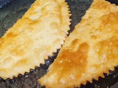 Чебуреки с сыром и картофелем