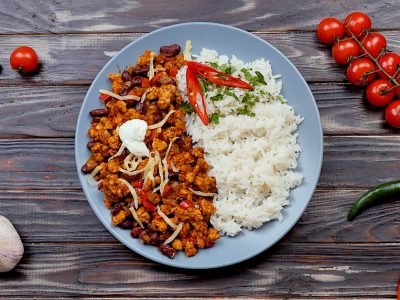 Пикантное чили кон карне с индейкой