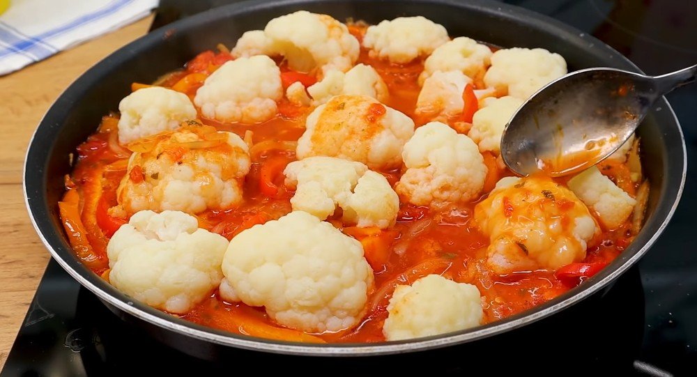 цветная капуста с томатами