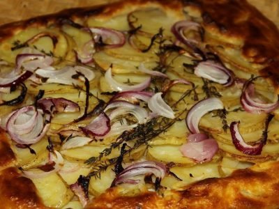 Деревенский картофельный пирог