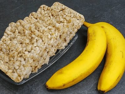 Десерт из хлебцев и банана